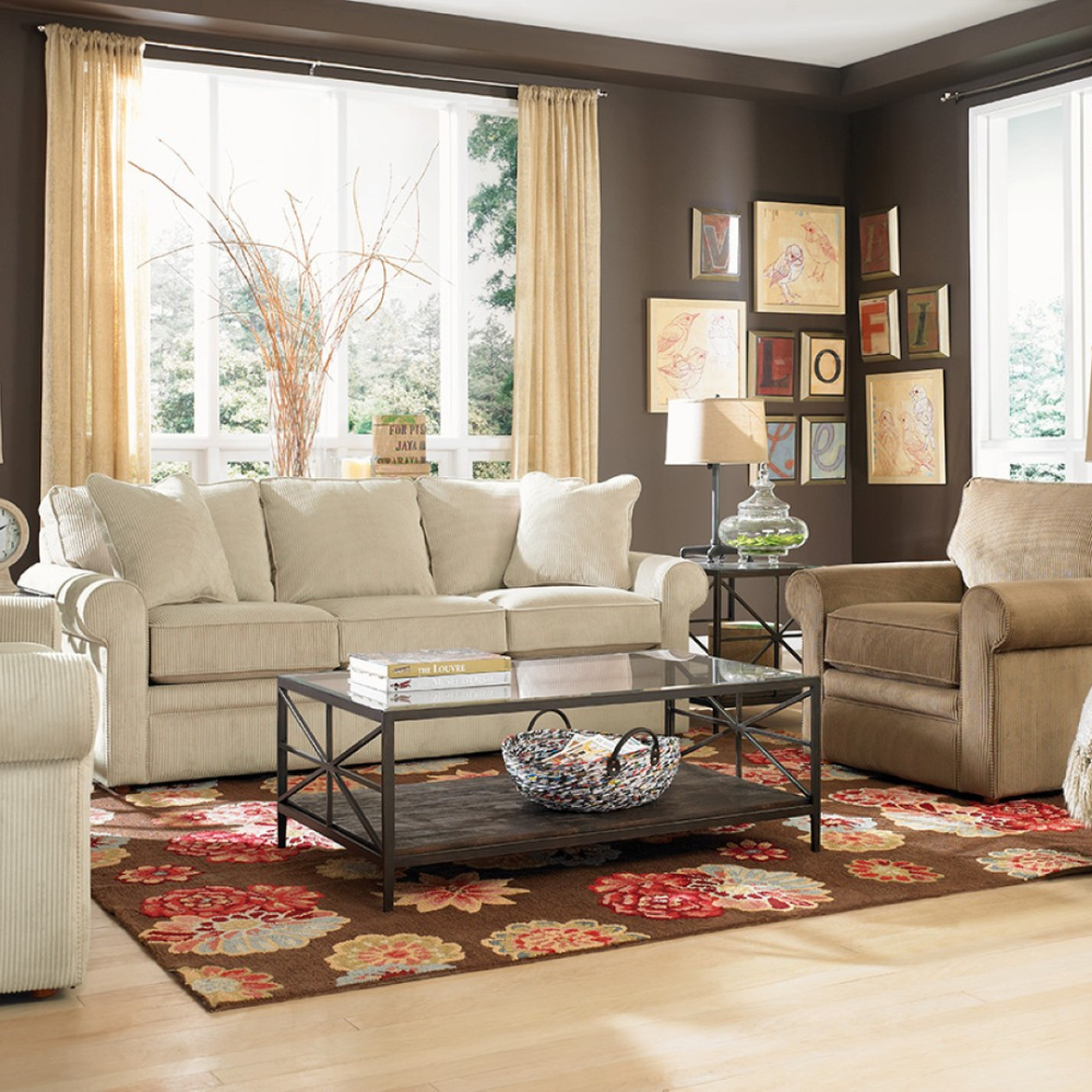 Collins Sofa – Town & Country Furniture